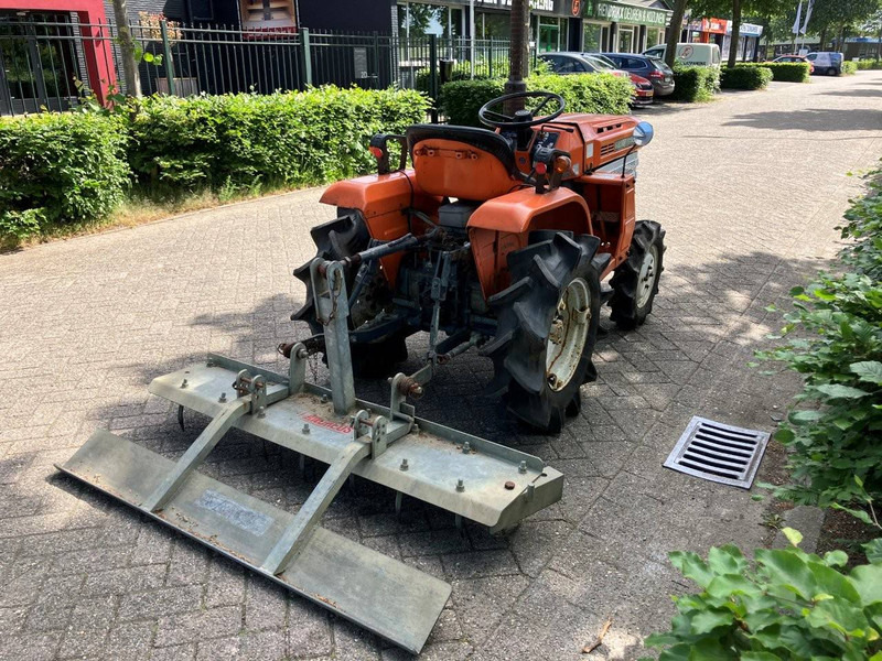 Kubota B1400 - טרקטור חקלאי: תמונה 5 Kubota B1400 - טרקטור חקלאי: תמונה 5