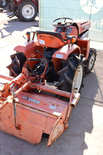 Kubota B1500DT - טרקטור חקלאי: תמונה 5 Kubota B1500DT - טרקטור חקלאי: תמונה 5