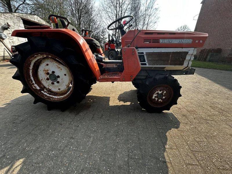 Kubota B1600E - טרקטור חקלאי: תמונה 4 Kubota B1600E - טרקטור חקלאי: תמונה 4