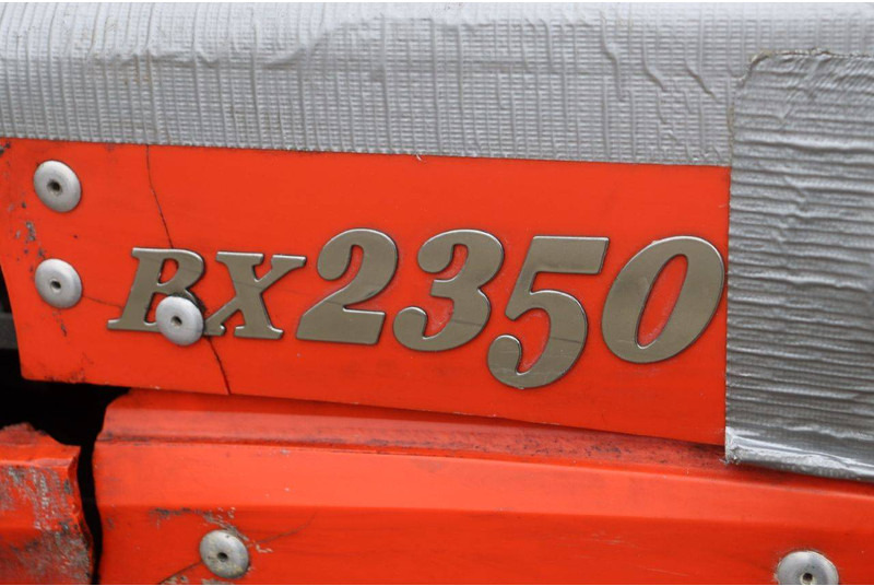 טרקטור חקלאי Kubota BX2350: תמונה 12 טרקטור חקלאי Kubota BX2350: תמונה 12