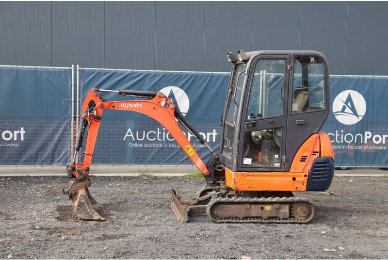 Kubota KX 418 - מחפר סורק: תמונה 1 Kubota KX 418 - מחפר סורק: תמונה 1