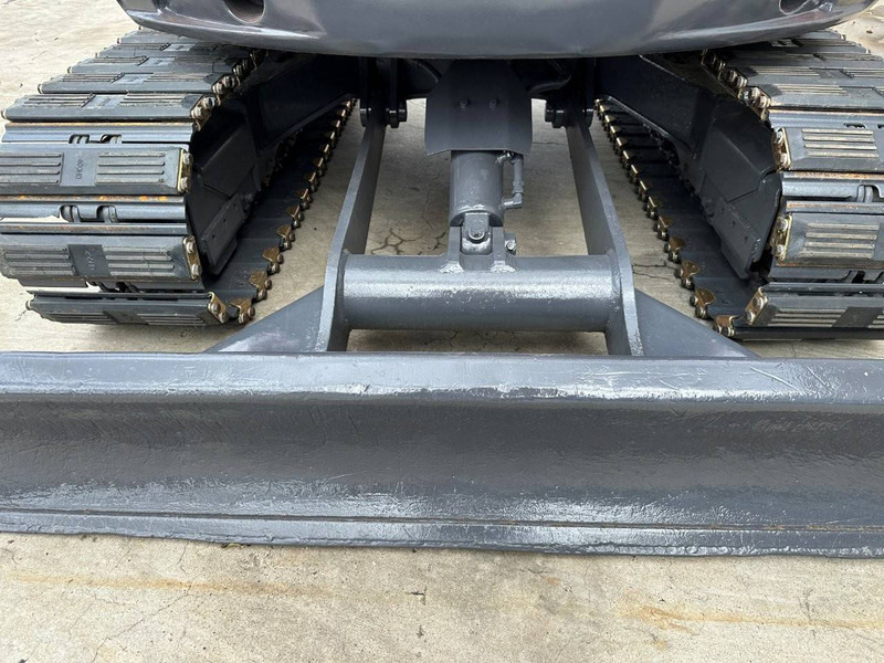 מחפר סורק Kubota KX165-5: תמונה 11