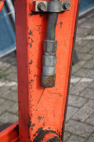 מחפר סורק Kubota KX61-3: תמונה 19