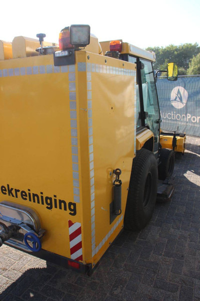 Kubota Version STV40 - טרקטור חקלאי: תמונה 5 Kubota Version STV40 - טרקטור חקלאי: תמונה 5