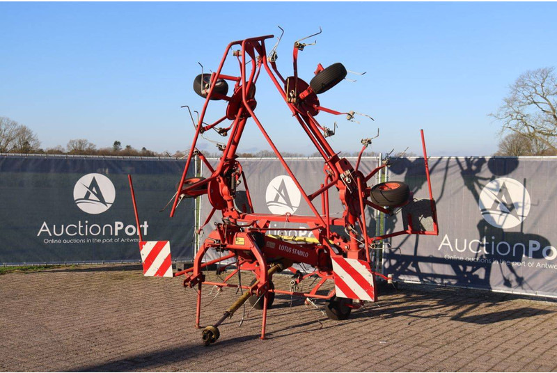 Lely LOTUS STABILO - גורף/ מגרפה: תמונה 3 Lely LOTUS STABILO - גורף/ מגרפה: תמונה 3