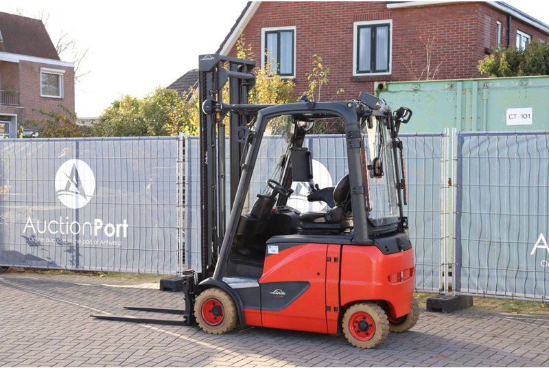 Linde E18PH-02 - מלגזה חשמלית: תמונה 3 Linde E18PH-02 - מלגזה חשמלית: תמונה 3