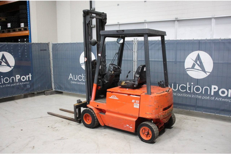 Linde E18P - מלגזה חשמלית: תמונה 3 Linde E18P - מלגזה חשמלית: תמונה 3