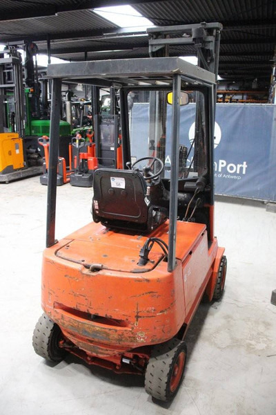 Linde E18P - מלגזה חשמלית: תמונה 5 Linde E18P - מלגזה חשמלית: תמונה 5