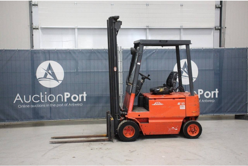 Linde E18P - מלגזה חשמלית: תמונה 1 Linde E18P - מלגזה חשמלית: תמונה 1
