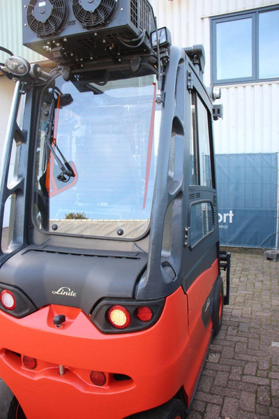 Linde E25HL-01/600 - מלגזה חשמלית: תמונה 5 Linde E25HL-01/600 - מלגזה חשמלית: תמונה 5