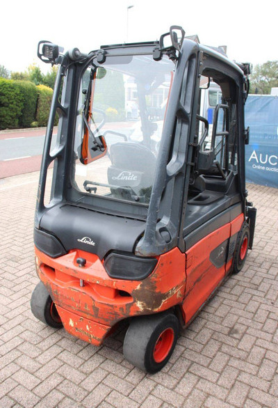 Linde E25L-01 - מלגזה חשמלית: תמונה 5 Linde E25L-01 - מלגזה חשמלית: תמונה 5