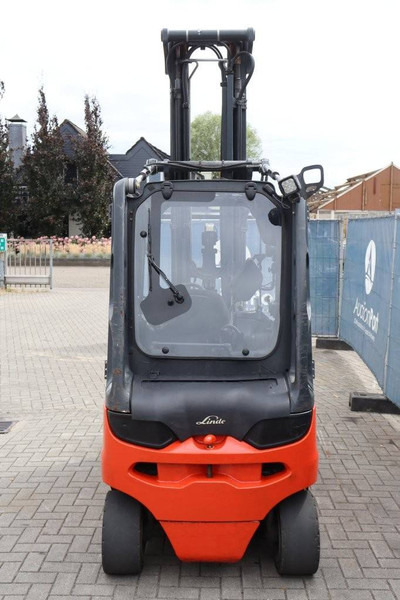 Linde E25L-01 - מלגזה חשמלית: תמונה 5 Linde E25L-01 - מלגזה חשמלית: תמונה 5
