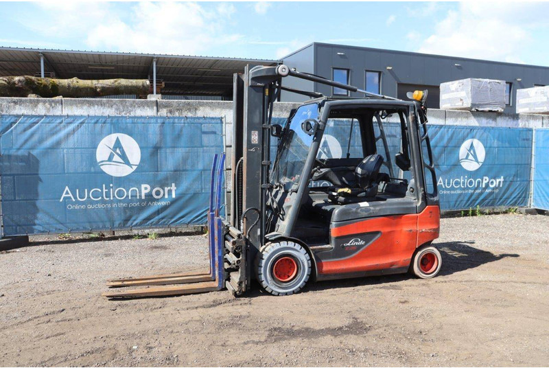 Linde E25L-01 - מלגזה חשמלית: תמונה 1 Linde E25L-01 - מלגזה חשמלית: תמונה 1