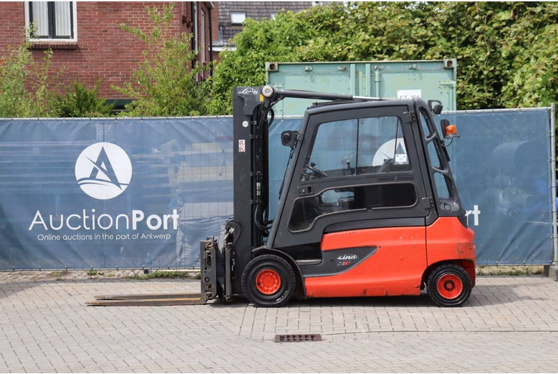 Linde E30L-01 - מלגזה חשמלית: תמונה 2 Linde E30L-01 - מלגזה חשמלית: תמונה 2