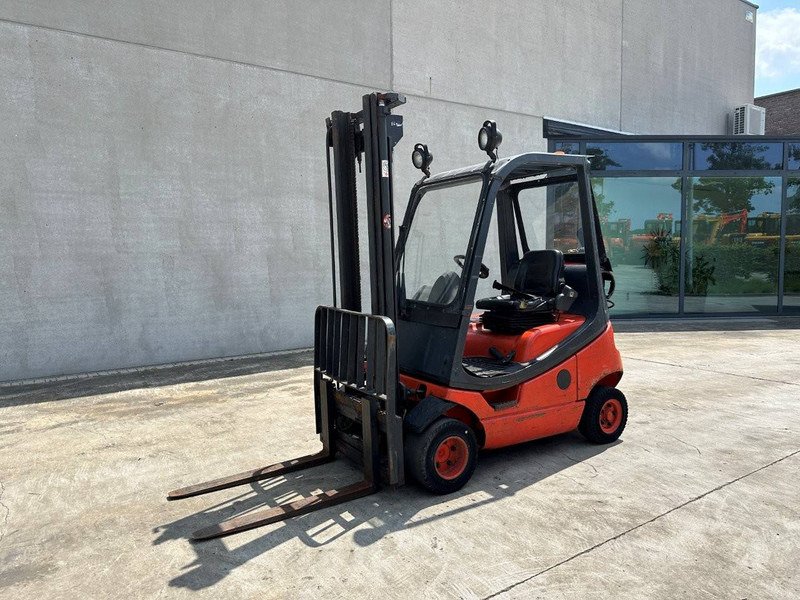 Linde H18T-02 - מלגזת LPG: תמונה 1 Linde H18T-02 - מלגזת LPG: תמונה 1