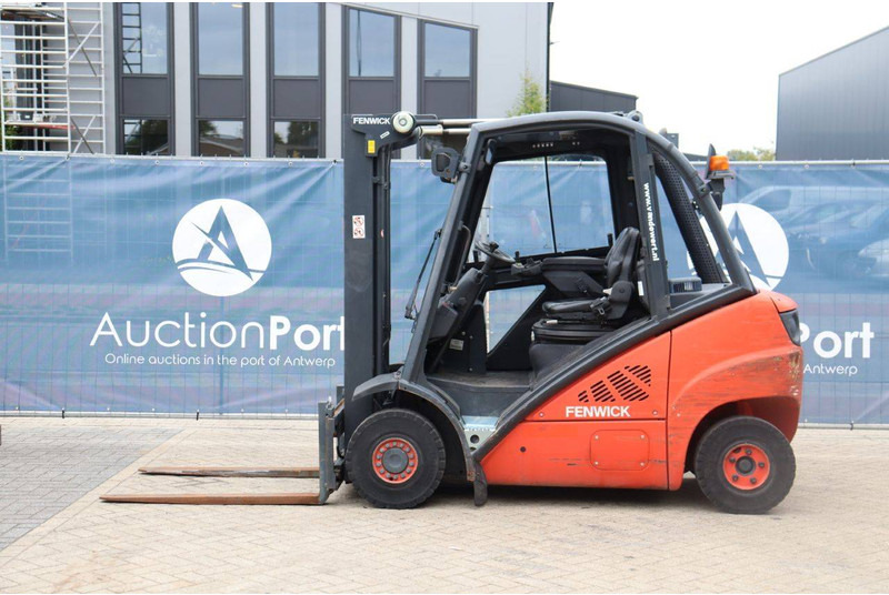 Linde H20D-01 - מלגזת סולר: תמונה 2 Linde H20D-01 - מלגזת סולר: תמונה 2