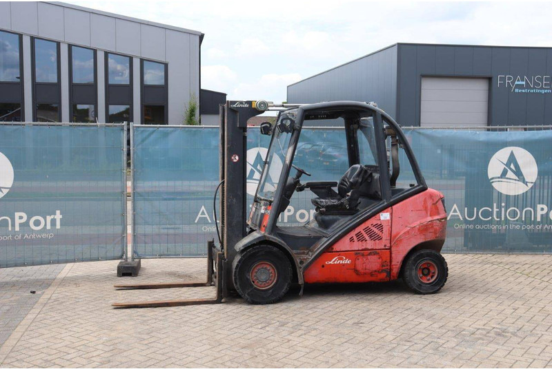 Linde H25D - מלגזת סולר: תמונה 1 Linde H25D - מלגזת סולר: תמונה 1