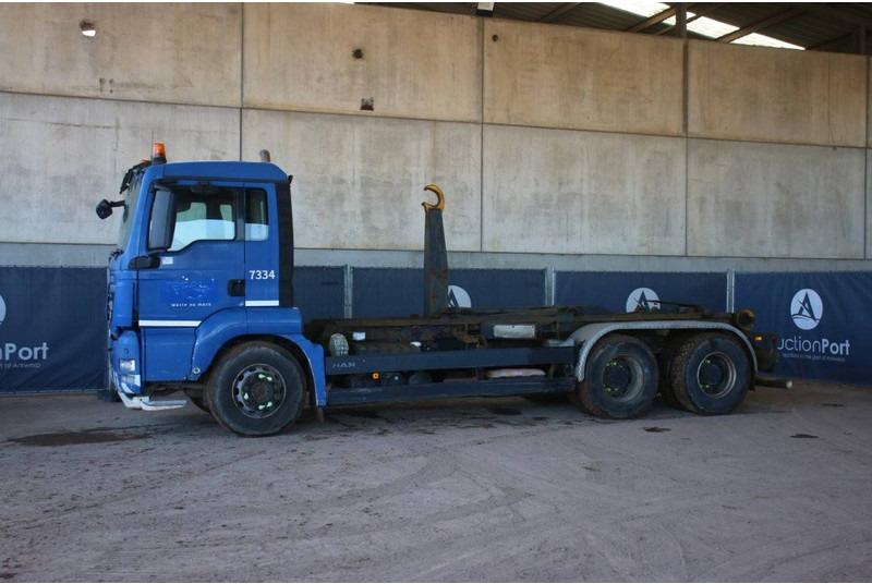 MAN TGS 33.360 - משאית הרמת וו: תמונה 1 MAN TGS 33.360 - משאית הרמת וו: תמונה 1