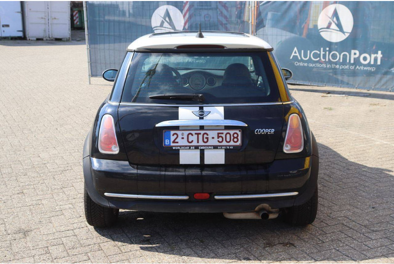MINI Cooper - סדאן: תמונה 5 MINI Cooper - סדאן: תמונה 5