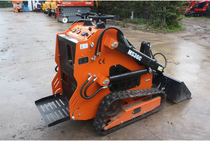 MMS MS36C - מעמיס זוחל: תמונה 4 MMS MS36C - מעמיס זוחל: תמונה 4