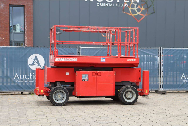 Manitou 120SC-2 - מעלית מספריים: תמונה 1 Manitou 120SC-2 - מעלית מספריים: תמונה 1