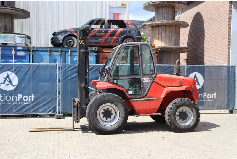 Manitou M30-4 Turbo - מלגזת שטח קשה: תמונה 1 Manitou M30-4 Turbo - מלגזת שטח קשה: תמונה 1