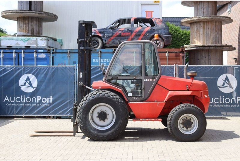 Manitou M30-4 - מלגזת שטח קשה: תמונה 2 Manitou M30-4 - מלגזת שטח קשה: תמונה 2