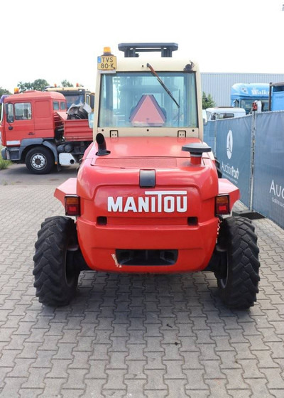 Manitou M30-4 - מלגזת שטח קשה: תמונה 4 Manitou M30-4 - מלגזת שטח קשה: תמונה 4