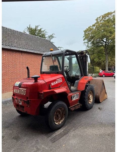 Manitou MC30D - מלגזת סולר: תמונה 5 Manitou MC30D - מלגזת סולר: תמונה 5