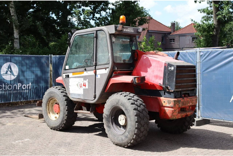 Manitou MLT 524 - מפעיל טלסקופי: תמונה 4 Manitou MLT 524 - מפעיל טלסקופי: תמונה 4