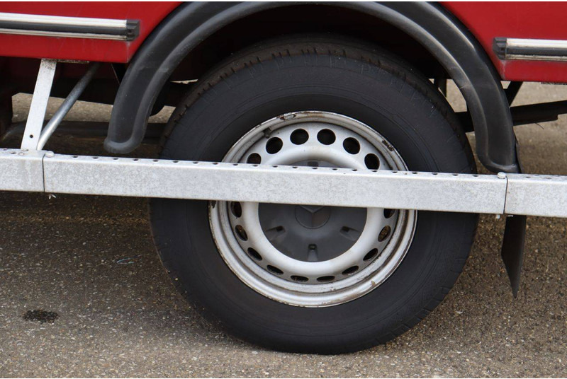 כלי רכב מסחרי עם תיבה Mercedes-Benz 313CDI: תמונה 16 כלי רכב מסחרי עם תיבה Mercedes-Benz 313CDI: תמונה 16