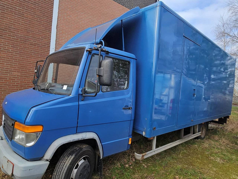 Mercedes-Benz 815 D VARIO - משאית תיבה: תמונה 3 Mercedes-Benz 815 D VARIO - משאית תיבה: תמונה 3