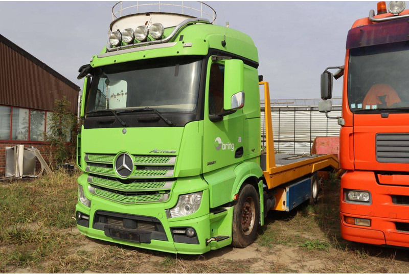 Mercedes-Benz Actros 2551 - משאית צד נופל/ שטוחה: תמונה 1 Mercedes-Benz Actros 2551 - משאית צד נופל/ שטוחה: תמונה 1