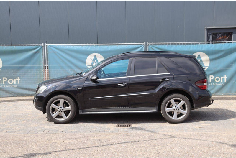 Mercedes-Benz M-Klasse ML 320 CDI 4 MATIC - SUV: תמונה 2 Mercedes-Benz M-Klasse ML 320 CDI 4 MATIC - SUV: תמונה 2