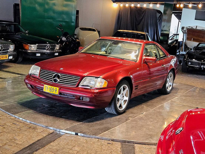Mercedes-Benz SL-Klasse (R129) _ 500 ("40th Anniversary Roadster") - סדאן: תמונה 1 Mercedes-Benz SL-Klasse (R129) _ 500 ("40th Anniversary Roadster") - סדאן: תמונה 1