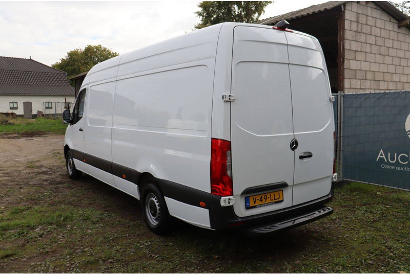 Mercedes-Benz Sprinter - כלי רכב מסחרי עם לוח: תמונה 4 Mercedes-Benz Sprinter - כלי רכב מסחרי עם לוח: תמונה 4