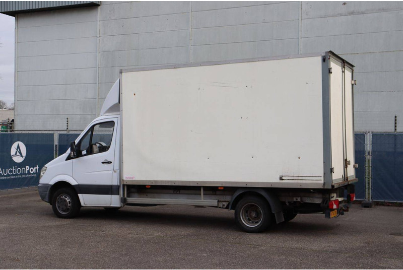Mercedes-Benz Sprinter - כלי רכב מסחרי עם תיבה: תמונה 4 Mercedes-Benz Sprinter - כלי רכב מסחרי עם תיבה: תמונה 4