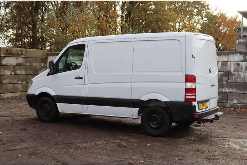 Mercedes-Benz Sprinter - כלי רכב מסחרי עם לוח: תמונה 3 Mercedes-Benz Sprinter - כלי רכב מסחרי עם לוח: תמונה 3