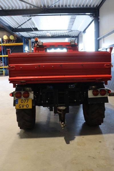 Mercedes-Benz Unimog 406 - משאית צד נופל/ שטוחה: תמונה 5 Mercedes-Benz Unimog 406 - משאית צד נופל/ שטוחה: תמונה 5