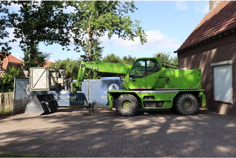 Merlo Roto 45.21 KSC - מפעיל טלסקופי: תמונה 2 Merlo Roto 45.21 KSC - מפעיל טלסקופי: תמונה 2