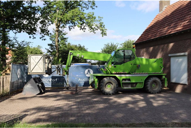 Merlo Roto 45.21 KSC - מפעיל טלסקופי: תמונה 1 Merlo Roto 45.21 KSC - מפעיל טלסקופי: תמונה 1