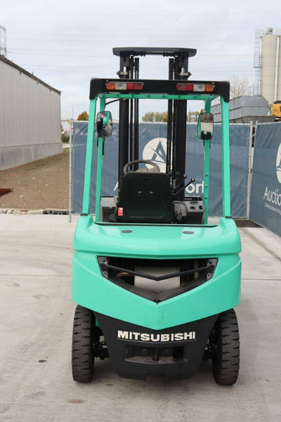 Mitsubishi FGE20T - מלגזת סולר: תמונה 5 Mitsubishi FGE20T - מלגזת סולר: תמונה 5