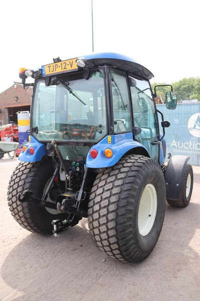 New Holland Boomer 50 - טרקטור חקלאי: תמונה 5 New Holland Boomer 50 - טרקטור חקלאי: תמונה 5