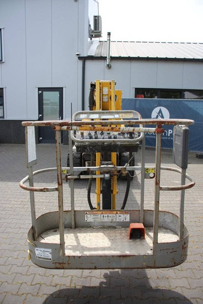Niftylift HR 15 NDE - מוט טלסקופי: תמונה 4 Niftylift HR 15 NDE - מוט טלסקופי: תמונה 4