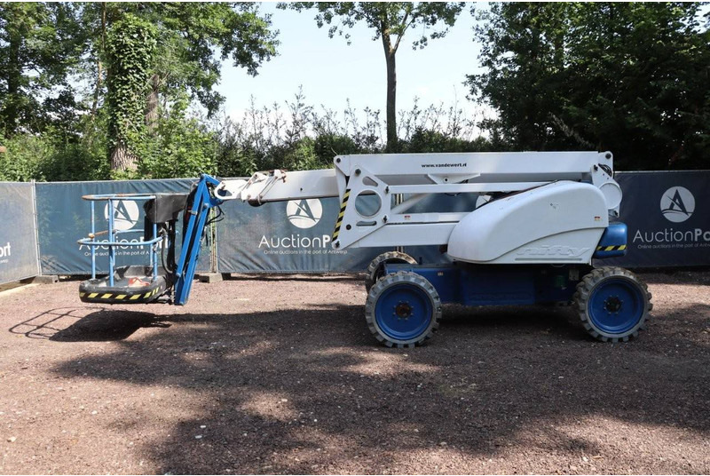 Niftylift HR21D 4x4 - זרוע מרפקי: תמונה 2 Niftylift HR21D 4x4 - זרוע מרפקי: תמונה 2