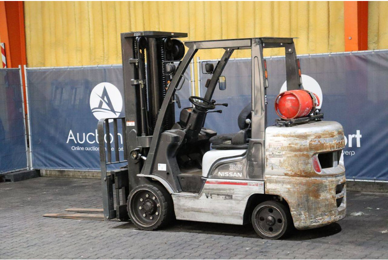 Nissan MC UG1F - מלגזת LPG: תמונה 3 Nissan MC UG1F - מלגזת LPG: תמונה 3