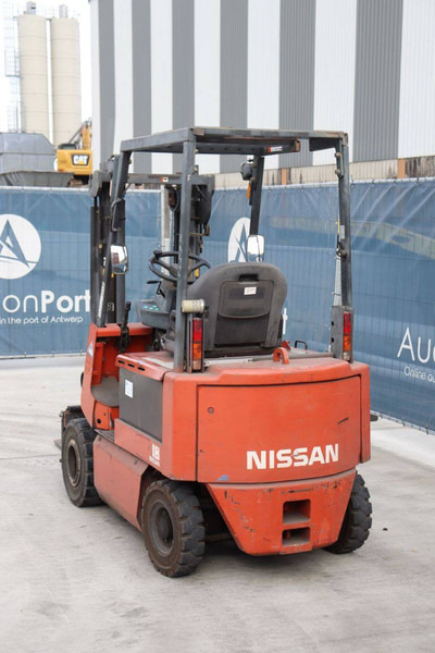 Nissan XP01 - מלגזה חשמלית: תמונה 4 Nissan XP01 - מלגזה חשמלית: תמונה 4
