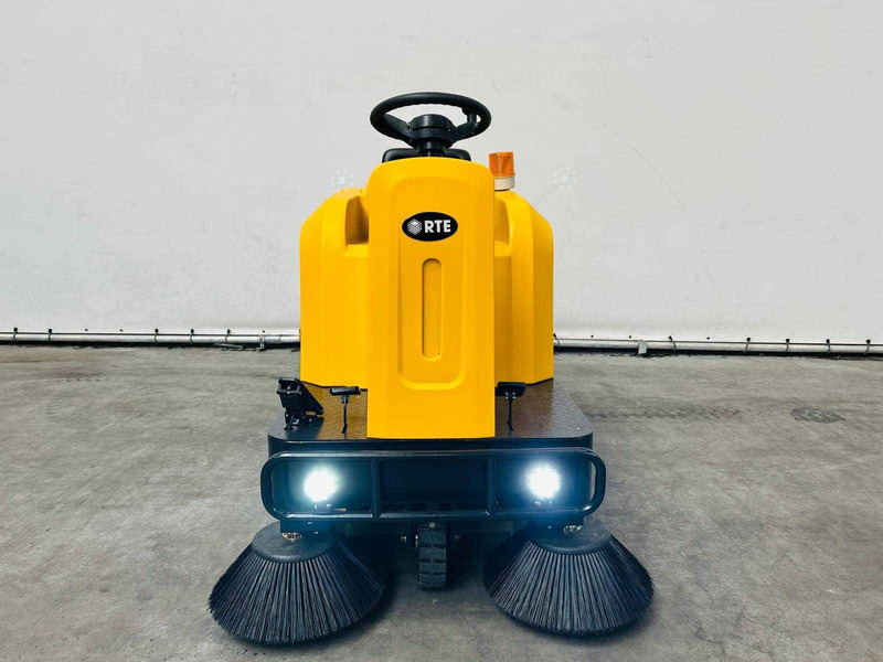 Onbekend SW80 - מטאטא כבישים: תמונה 5 Onbekend SW80 - מטאטא כבישים: תמונה 5