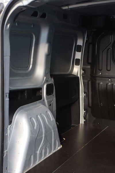 כלי רכב מסחרי עם לוח Opel Combo: תמונה 19