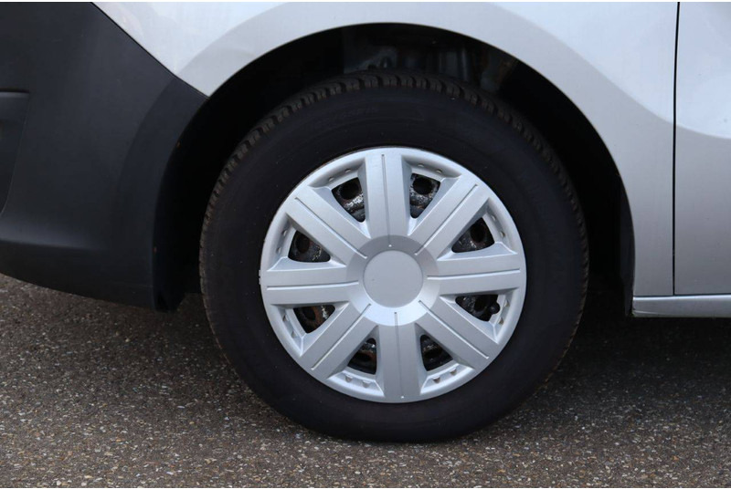 כלי רכב מסחרי עם לוח Opel Combo: תמונה 13